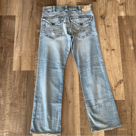 Silver Zac Distress Straight Cut Low Waist Jeans Size 34 - Picture 6 of 16